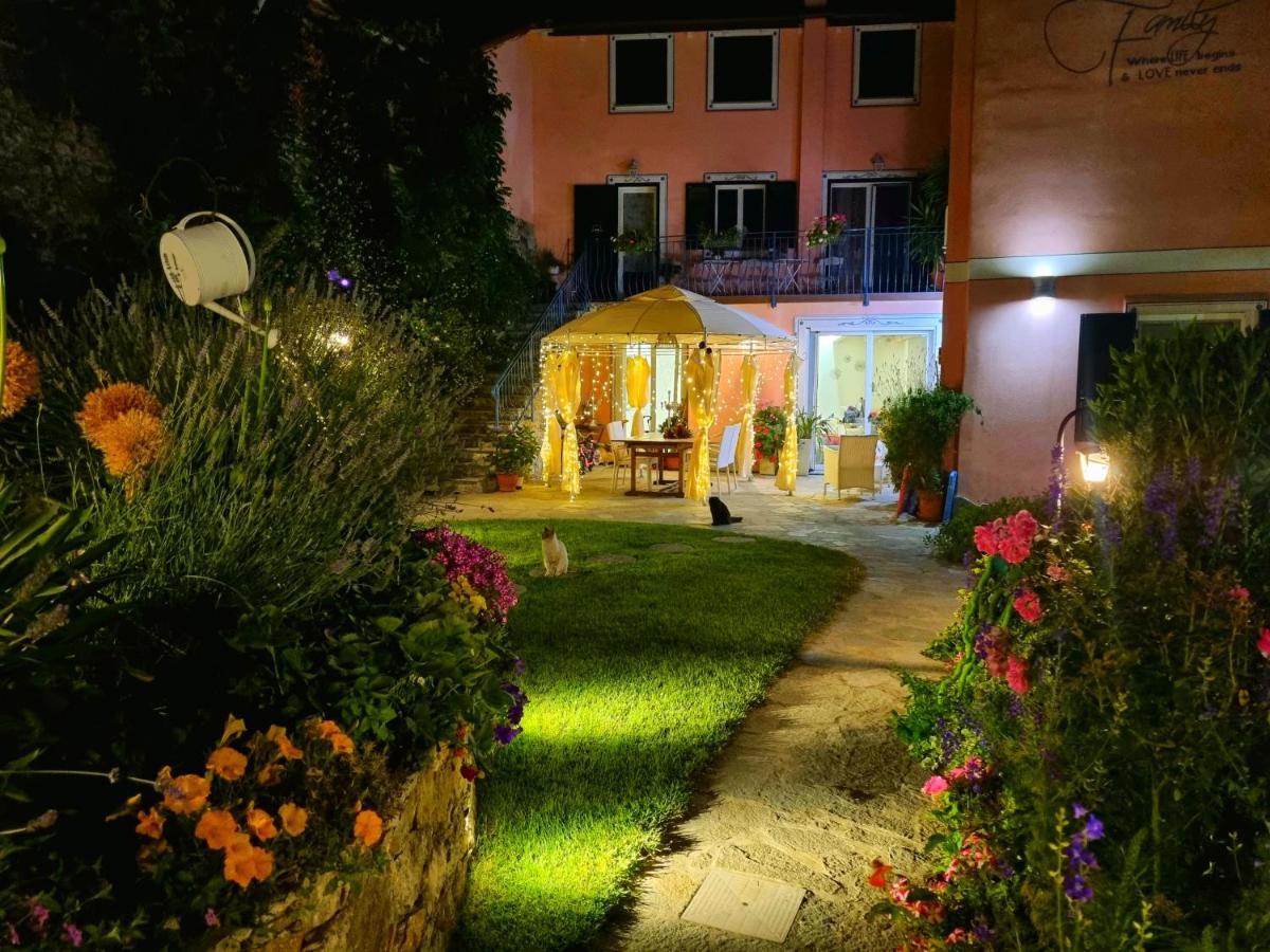 Casa Vacanze Family Albisola Superiore Dış mekan fotoğraf