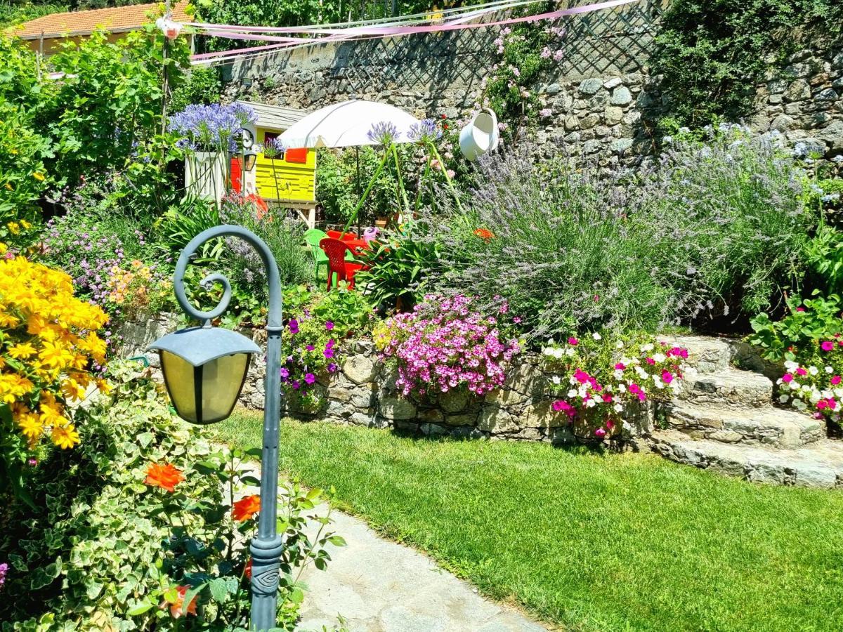 Casa Vacanze Family Albisola Superiore Dış mekan fotoğraf